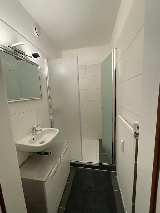 Gemutlich Und Moderne Wohnung In Dusseldorf Apartment