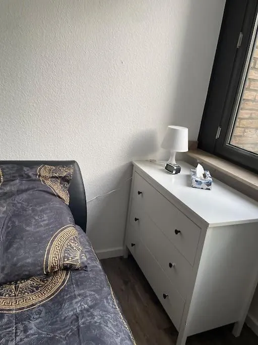 Gemutlich Und Moderne Wohnung In Dusseldorf 0*,