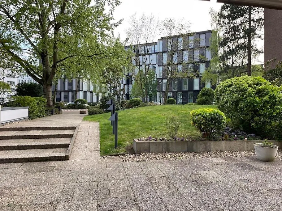Gemutlich Und Moderne Wohnung In Dusseldorf Apartment